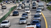 COE premiums mainly rise, Category B crosses S$129,000 to hit six-month high