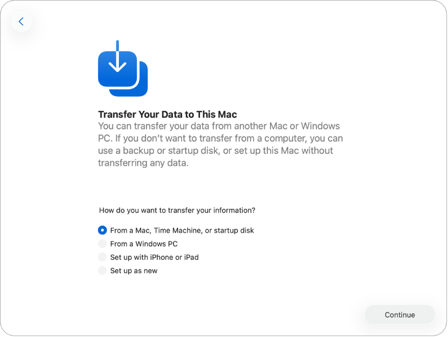 Un MacBook Pro et un Mac mini affichant tous les deux l’écran « Assistant migration ». Une flèche part du MacBook Pro et pointe vers le Mac mini. Elle signifie que des données sont transférées de l’un à l’autre.