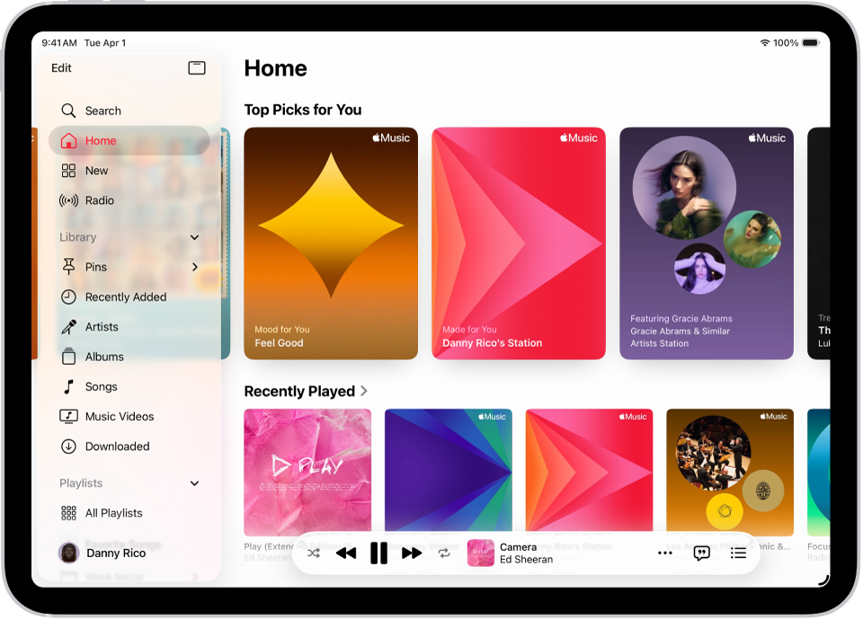 Rakenduse Music vahekaardil Home on vasakul küljeriba ning jaotis Home paremal. Vahekaardi Home ülaosas kuvatakse jaotist Top Picks. Selle all on Recently Played-muusika, kus on toodud neli albumikaant. All paremal on MiniPlayer.