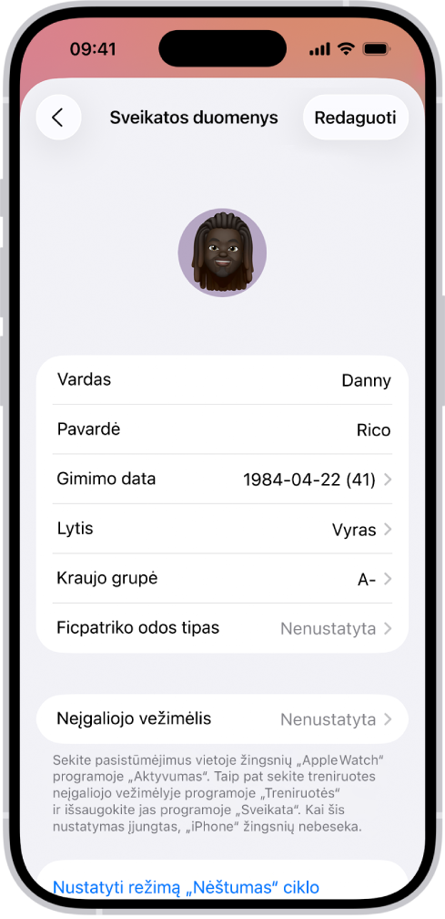 Sveikatos duomenų ekranas, kuriame yra vardo, pavardės, gimimo datos, kraujo grupės ir kitos informacijos laukai.